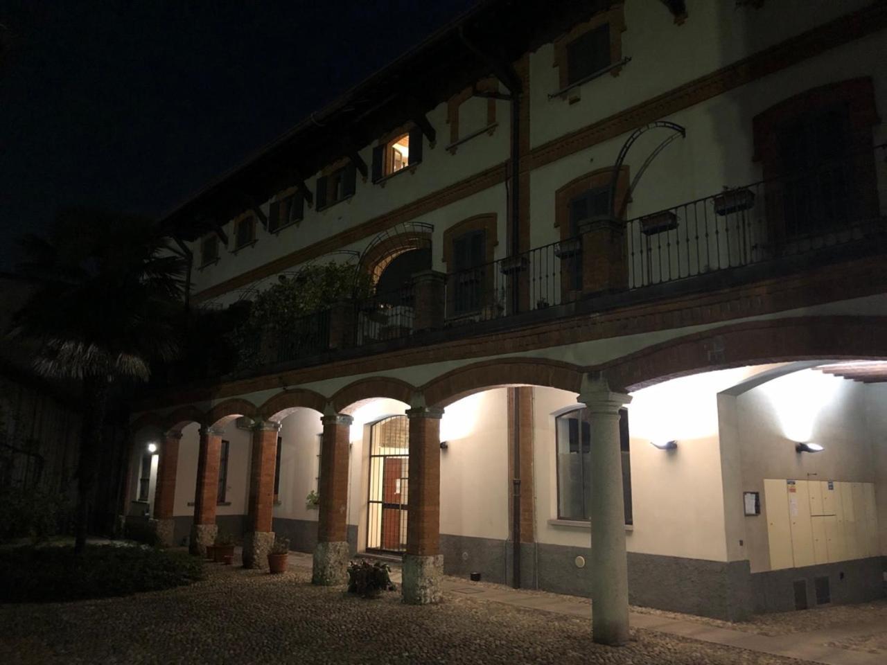 Sage House - Carozzi Apartments Milánó Kültér fotó